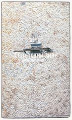 РЕВЕРС: Знак «Судья. Легкоатлетический матч. СССР — США» № 16953а